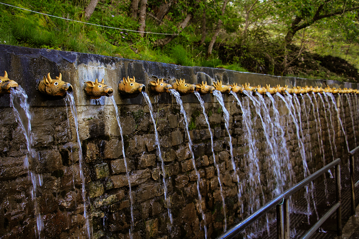 108 taps in muktinath